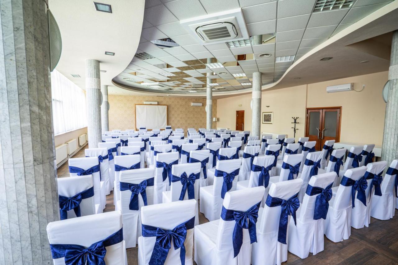 Park Hotel Bihać エクステリア 写真