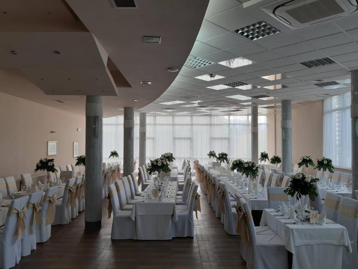 Park Hotel Bihać エクステリア 写真