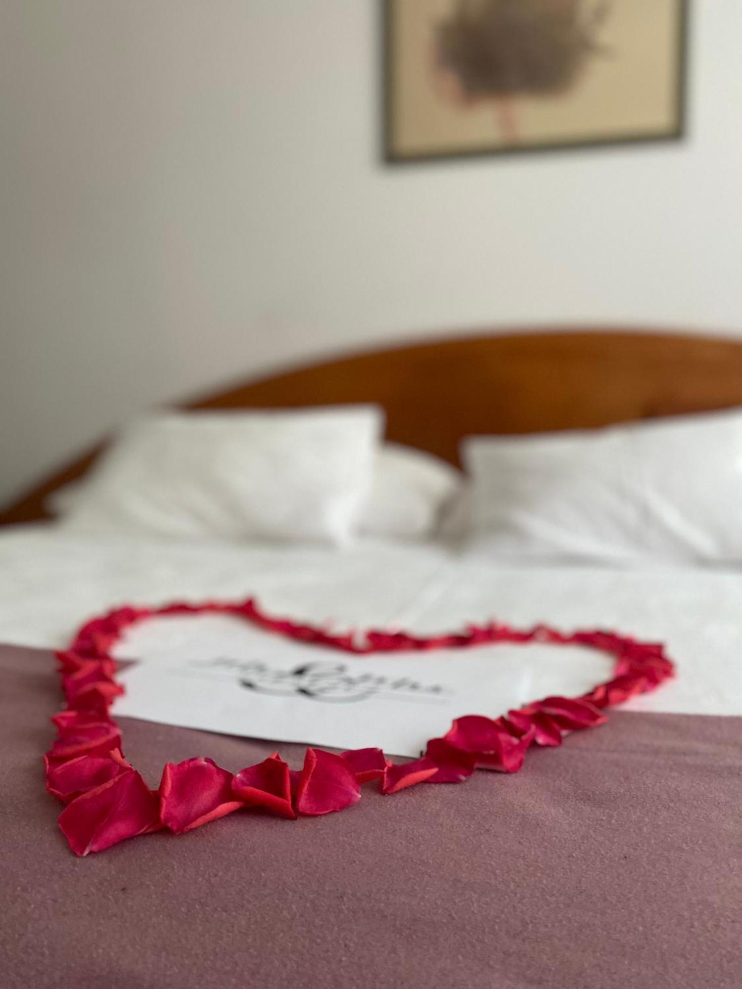 Park Hotel Bihać エクステリア 写真
