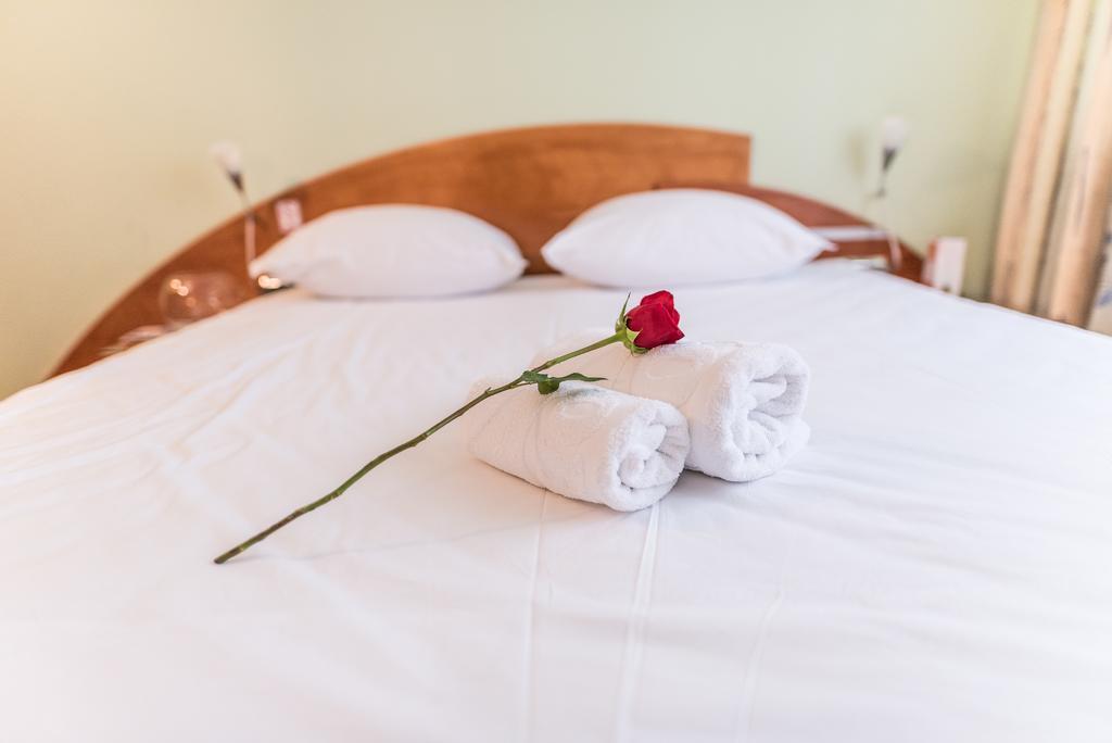 Park Hotel Bihać エクステリア 写真