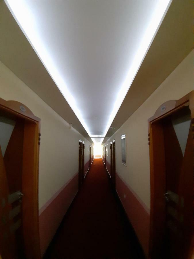 Park Hotel Bihać エクステリア 写真